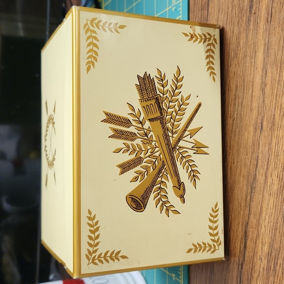VINTAGE 80s Ohio Art Tin Recipe/Index Box 6" x4" - Picture 2 of 7